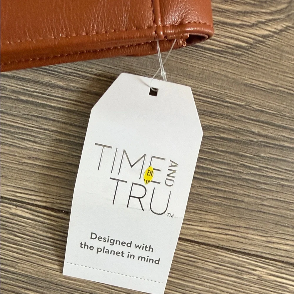 Time and Tru structured brown
